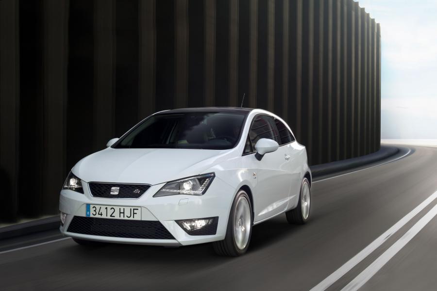  Seat Ibiza FR 2012 года  (фото 11 из 22)